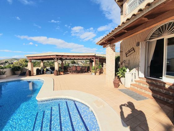 Foto 1 de Xalet en venda a Pueblo Español-Coveta Fumá de 6 habitacions amb terrassa i piscina