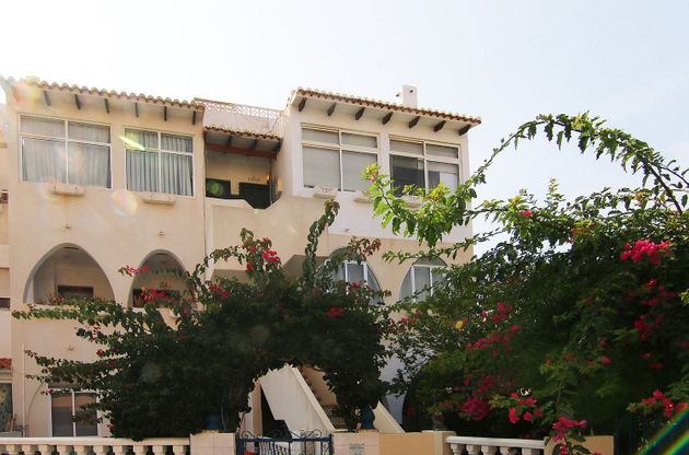 Foto 1 de Venta de ático en Cabo Roig - La Zenia de 3 habitaciones con terraza y garaje