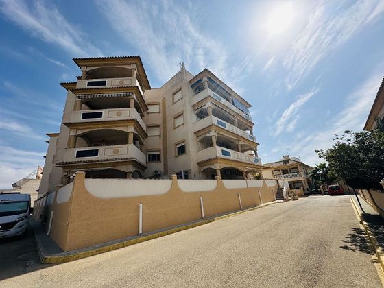 Foto 1 de Pis en venda a Cabo Roig - La Zenia de 2 habitacions amb piscina i aire acondicionat