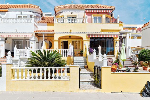 Foto 1 de Venta de casa adosada en Pinar de Campoverde de 2 habitaciones con terraza y piscina