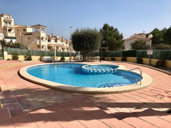 Foto 2 de Casa adossada en venda a Pinar de Campoverde de 2 habitacions amb terrassa i piscina