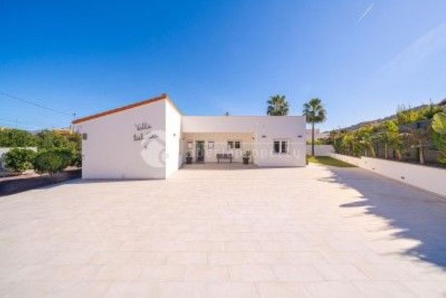 Foto 2 de Alquiler de chalet en L'Albir-Zona Playa de 4 habitaciones con terraza y piscina