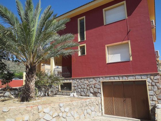 Foto 2 de Xalet en venda a Salinas de 5 habitacions amb terrassa i garatge