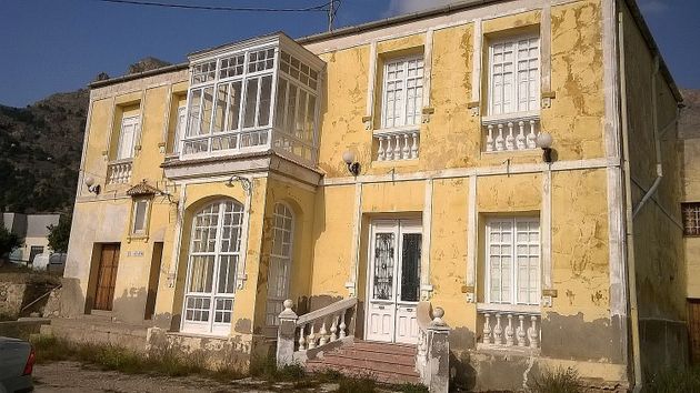 Foto 2 de Casa rural en venda a Orihuela ciudad de 7 habitacions amb garatge i balcó