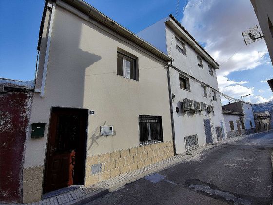 Foto 1 de Casa en venda a Pinós de 3 habitacions amb terrassa