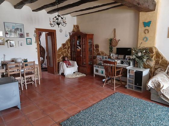 Foto 2 de Casa rural en venda a Pinós de 8 habitacions amb garatge