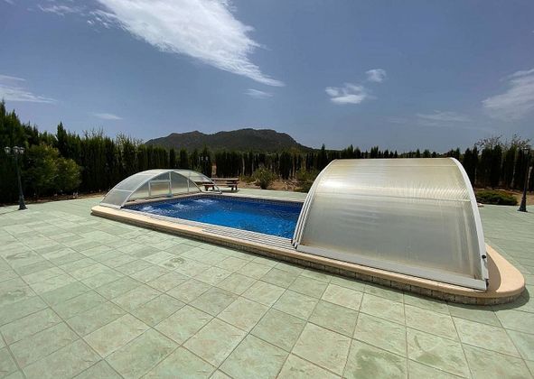 Foto 2 de Casa en venda a Sax de 3 habitacions amb terrassa i piscina