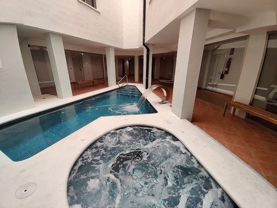 Foto 2 de Venta de piso en Pinós de 3 habitaciones con terraza y piscina