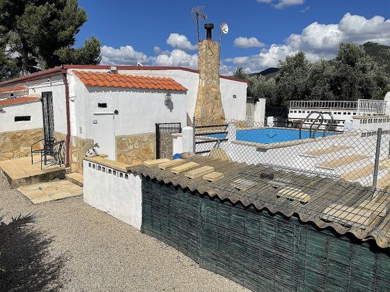 Foto 2 de Casa rural en venda a Biar de 3 habitacions amb piscina