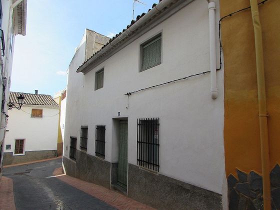 Foto 1 de Casa adossada en venda a Teresa de Cofrentes de 4 habitacions amb piscina i garatge