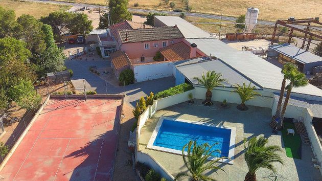 Foto 1 de Local en venda a Monóvar/Monòver amb terrassa i piscina