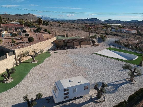 Foto 1 de Casa rural en venda a El Fondo de les Neus-El Hondon de las Nieves de 2 habitacions amb terrassa i piscina