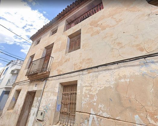 Foto 1 de Casa adossada en venda a Teresa de Cofrentes de 5 habitacions amb piscina i garatge