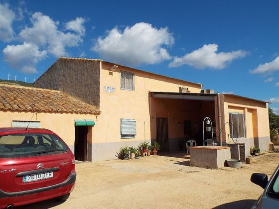 Foto 1 de Casa rural en venda a Caudete de 2 habitacions amb terrassa i garatge