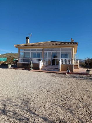 Foto 1 de Casa en venta en Jumilla de 3 habitaciones con terraza y piscina