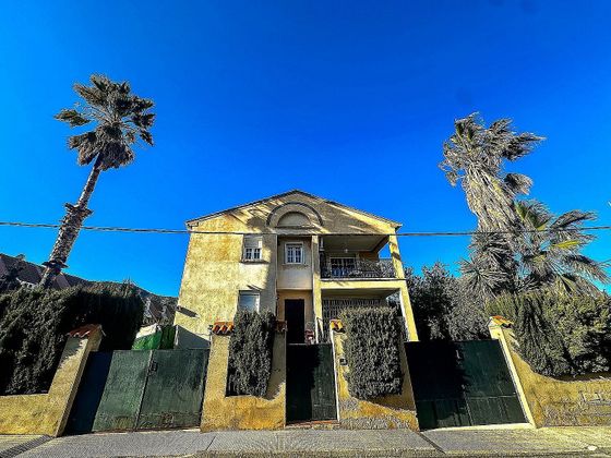 Foto 2 de Casa en venda a Salinas de 3 habitacions amb terrassa i garatge