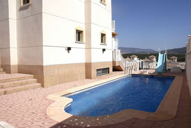 Foto 2 de Casa en venda a Castalla de 3 habitacions amb terrassa i piscina
