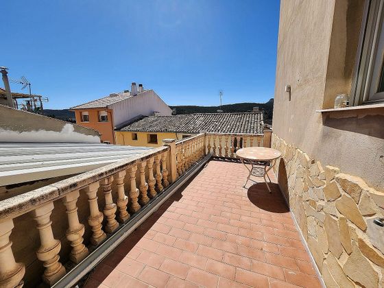 Foto 1 de Casa adossada en venda a Banyeres de Mariola de 5 habitacions amb terrassa i piscina