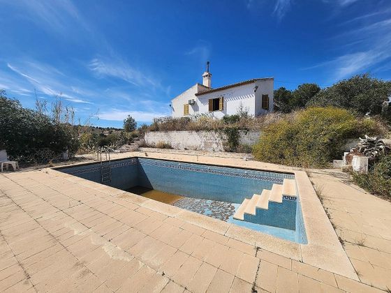 Foto 2 de Casa rural en venda a Calasparra de 4 habitacions amb piscina i garatge