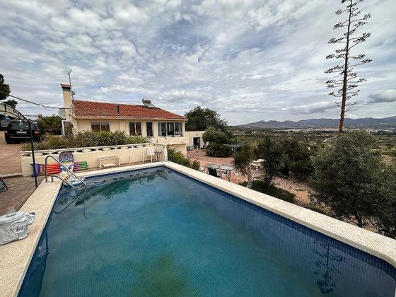 Foto 2 de Casa en venta en Sax de 5 habitaciones con piscina