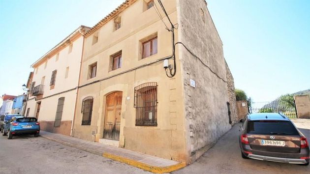 Foto 1 de Casa en venda a Alcalalí de 5 habitacions amb terrassa i piscina