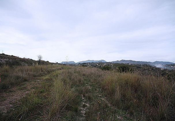 Foto 2 de Venta de terreno en Benissa de 11000 m²