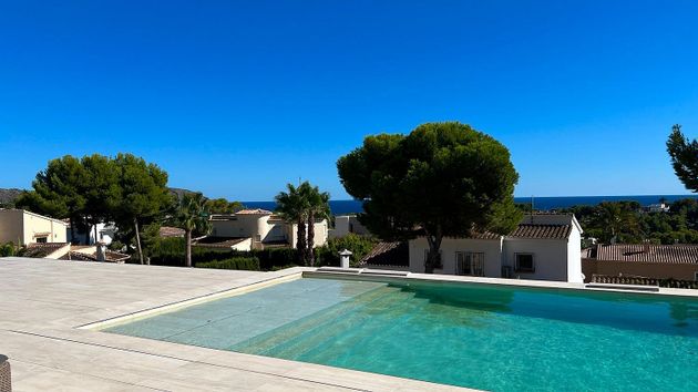 Foto 2 de Casa en venda a Pinar del Advocat - Cometa de 6 habitacions amb terrassa i piscina