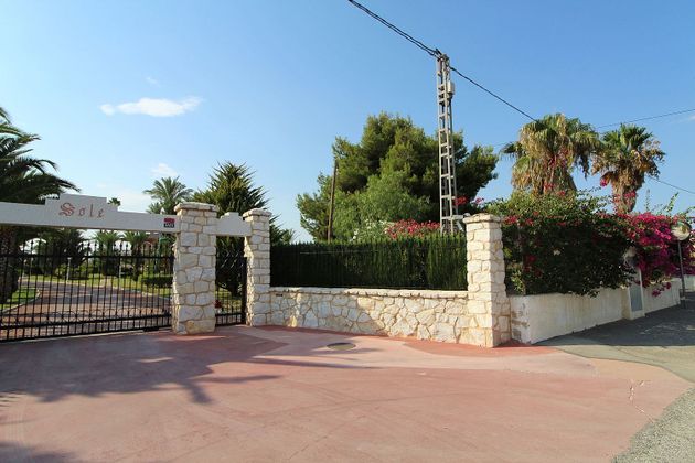 Foto 2 de Xalet en venda a calle Partida Valverde de 7 habitacions amb terrassa i piscina