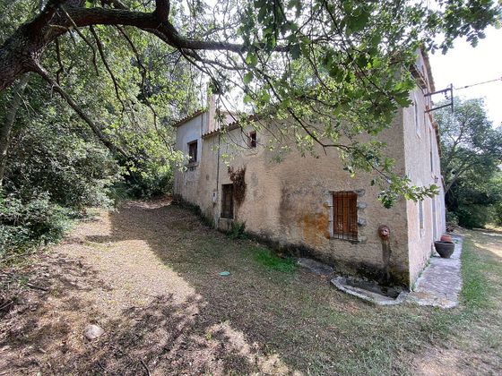 Foto 2 de Casa rural en venda a calle Brunyola de 5 habitacions amb terrassa i jardí