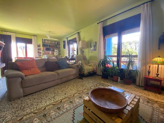 Foto 1 de Casa en venda a calle Puigventos de 6 habitacions amb terrassa i piscina