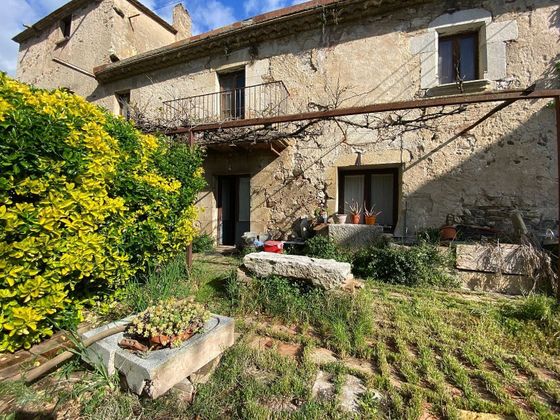 Foto 1 de Casa rural en venda a calle La Placeta de 9 habitacions amb jardí i balcó