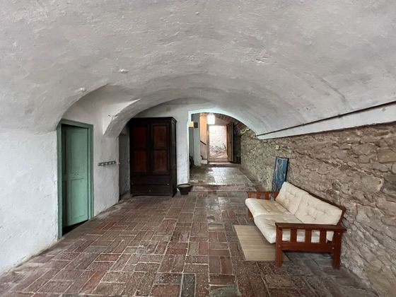 Foto 1 de Casa en venda a calle Vial Camino de 3 habitacions amb garatge i jardí