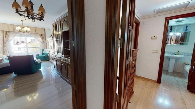Foto 1 de Pis en venda a Huerta de la Reina - Trassierra de 3 habitacions amb terrassa i balcó