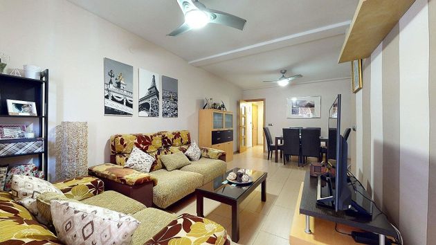 Foto 2 de Piso en venta en Fátima - Levante de 3 habitaciones con terraza y aire acondicionado