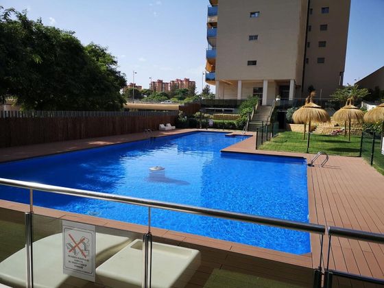 Foto 2 de Piso en venta en Campello Playa de 3 habitaciones con piscina y garaje