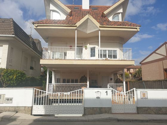 Foto 1 de Xalet en venda a Arenas de San Pedro de 7 habitacions amb terrassa i garatge