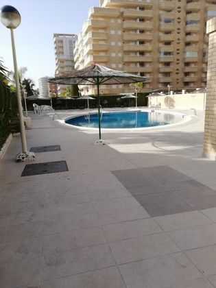 Foto 2 de Piso en alquiler en calle Ampliaires de 2 habitaciones con terraza y piscina
