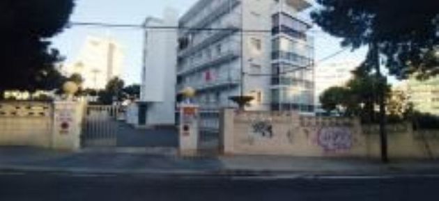 Foto 2 de Pis en venda a calle Anguila de 2 habitacions amb terrassa i garatge