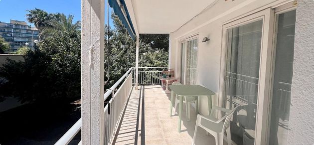 Foto 1 de Piso en alquiler en Playa de San Juan de 3 habitaciones con terraza y garaje