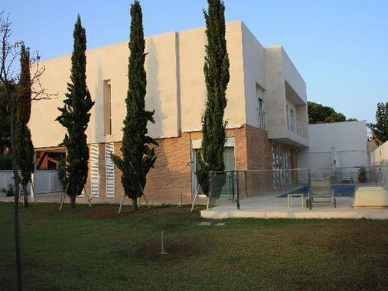 Foto 2 de Xalet en venda a Ciudad Jardín de 6 habitacions amb terrassa i piscina