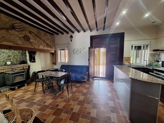Foto 2 de Casa adossada en venda a Jijona/Xixona de 4 habitacions amb terrassa i piscina