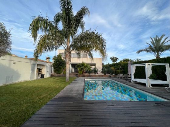 Foto 1 de Xalet en venda a Valverde de 5 habitacions amb terrassa i piscina