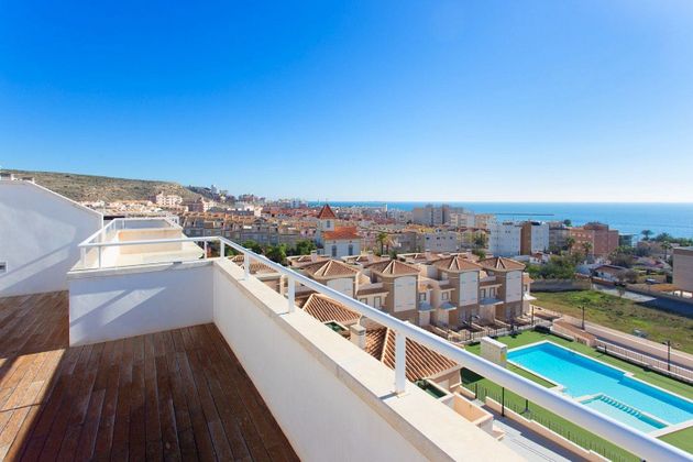 Foto 1 de Pis en venda a Bernabéu - Santa Pola Este de 3 habitacions amb terrassa i piscina