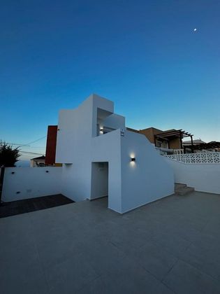 Foto 1 de Casa en venta en Gran Alacant de 1 habitación con terraza y jardín