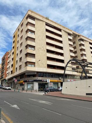 Foto 1 de Pis en venda a calle Cid de 5 habitacions amb terrassa i garatge
