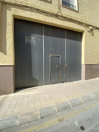 Foto 2 de Venta de edificio en calle La Llibertat de 335 m²