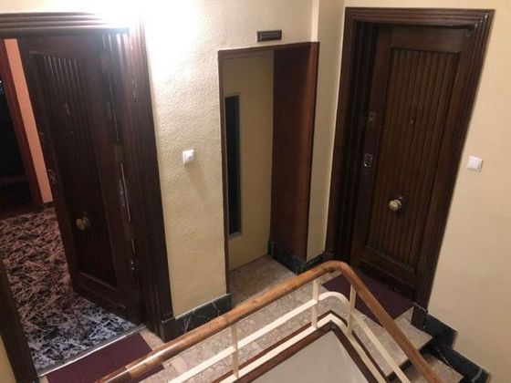 Foto 1 de Venta de piso en Alcoy/Alcoi de 7 habitaciones con calefacción y ascensor