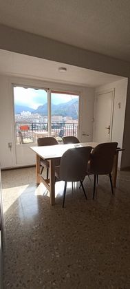 Foto 2 de Alquiler de ático en calle Francesc Perera de 3 habitaciones con terraza y muebles