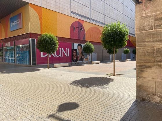 Foto 2 de Alquiler de local en calle Els Alçamora con terraza y aire acondicionado