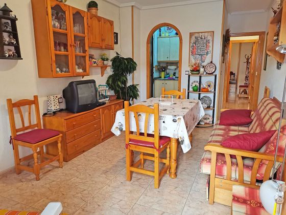 Foto 2 de Pis en venda a calle Cartagena de 2 habitacions amb terrassa i calefacció